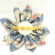Load image into Gallery viewer, Brooch - Fabric Flower - Teapot
