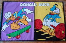 Load image into Gallery viewer, Pillowcases - Donald Duck

