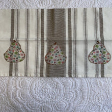 Load image into Gallery viewer, Tea Towel - Appliquéd Pears

