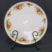 Load image into Gallery viewer, Royal Albert Large Cake Plate
